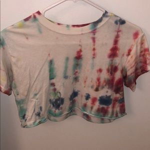 tie-dye cropped t-shirt
